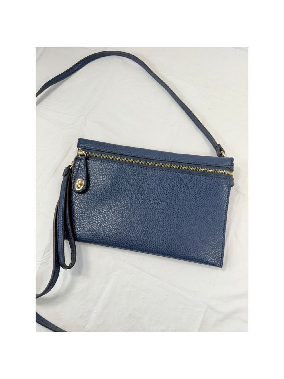 Sondra Roberts Squared Convertible Crossbody Purse wristlet